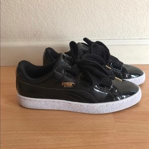Puma Midnight Basket Heart Sneakers